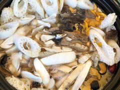 -野菌皇海景野生菌火锅(滨海大道店)