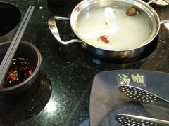 -汤响自助回转火锅百汇(乐峰广场店)