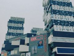 -资和信百货商场