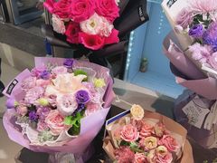 -谷莠子花艺·气球派对·绿植造景·花艺沙龙(金光华广场店)