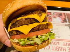 -The Habit Burger Grill 哈比特汉堡(复兴soho店)