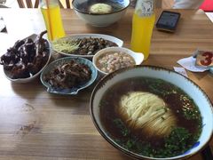 -朱洪元苏式面馆(绿宝广场店)