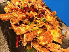 辣炒虾爬子-马路边上·小海鲜烧烤(八一路店)