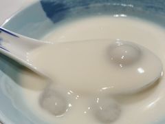 手磨杏仁小汤团-金茂君悦·金茂俱乐部中餐厅