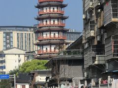 -绳金塔