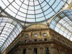 -埃马努埃莱二世拱廊