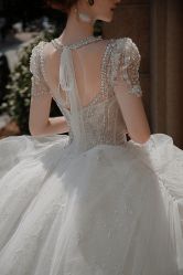 -艾米丽婚纱礼服