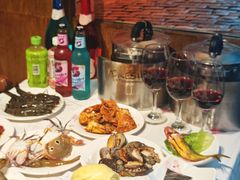 -领鲜活海鲜榴莲自助火锅(东门店)