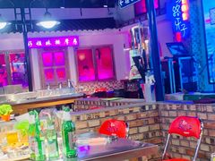 -马路牙子烧烤音乐酒馆(望京店)