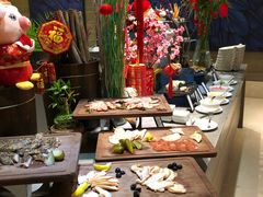 -海口绿发希尔顿酒店-田园汇自助餐·三文鱼·海鲜