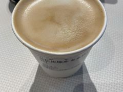 海盐焦糖燕麦拿铁-Dough&Joe团憩(瑞虹天地月亮湾店)