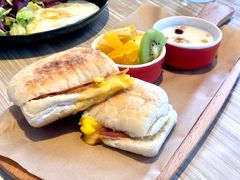 -必胜客(上海新南方商城PH店)