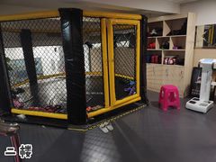 -思迈威健身(积玉桥万达店)