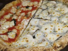 双拼披萨-Primo·丽莫意大利窑烤披萨