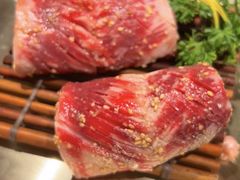 秘制卷牛肋排-西塔老太太泥炉烤肉(温州首店万象城黑金店)