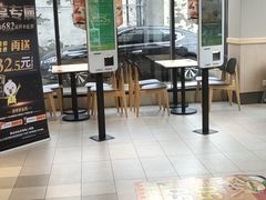 -德克士(安新百隆购物店)