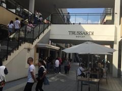 -宁波杉井奥特莱斯广场