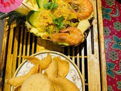 菠萝海鲜炒饭-小娘惹厨房Little Nyonya(狮城有约上榜店)
