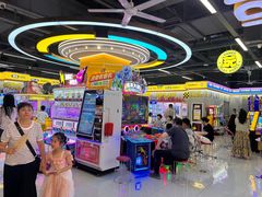 -爱玩嘉年华(龙湖曲江天街店)