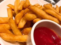 -WOLFGANG PUCK KITCHEN & BAR(迪士尼小镇店)