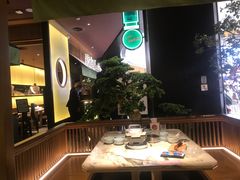 -弄堂里(西溪龙湖天街店)