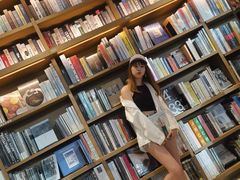 -茑屋书店(天目里店)