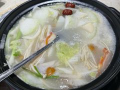 -九寨沟特色牦牛肉汤锅