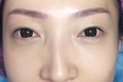 点击看大图 -Yue Show馨选·半永久纹眉纹眼线