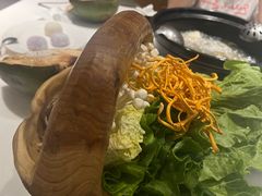 -东椰·海南椰子鸡火锅(朝阳门店)