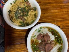 -肖娭毑老面馆(自然岭路店)