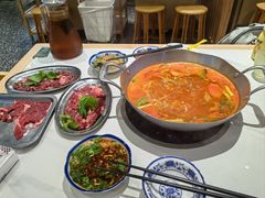 -王奋斗贵州酸汤牛肉火锅
