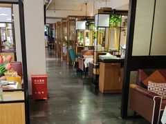 -意卡菲·欢乐聚会餐厅(华侨店)