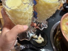 -果松木炭酸菜铜火锅·外婆参鸡汤