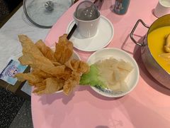 王中王腐皮-龙鲜会·澳门生鲜火锅(诚品店)
