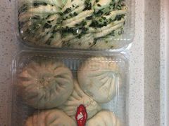 -白玉兰食品甜凤店(合生汇店)
