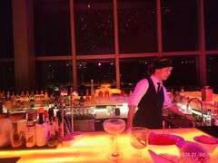 -The Penthouse酒吧