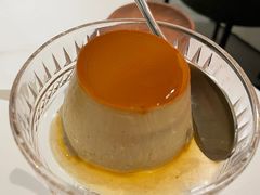 焦糖布丁-向森咖啡·蛋糕·简餐