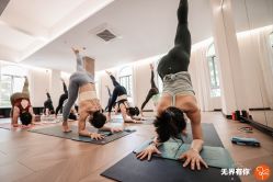 -无界瑜伽普拉提