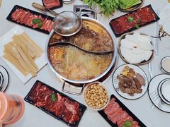 -田村·酸汤鲜牦牛肉火锅(布达拉宫广场店)