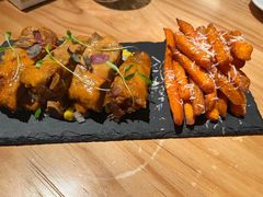 -三勾JJJ Burger&Coffee(梅溪湖店)