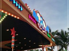 -三亚海昌梦幻海洋不夜城