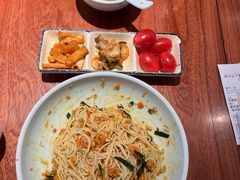 -裕兴记•蟹黄面馆(人民广场店)