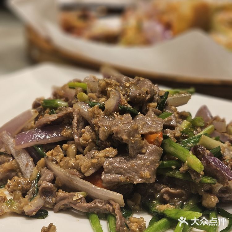 武汉拜年点的一桌痛风餐～居然被长辈夸爆了[害羞]