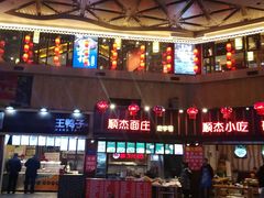 门面-八一好吃街·高品美食广场