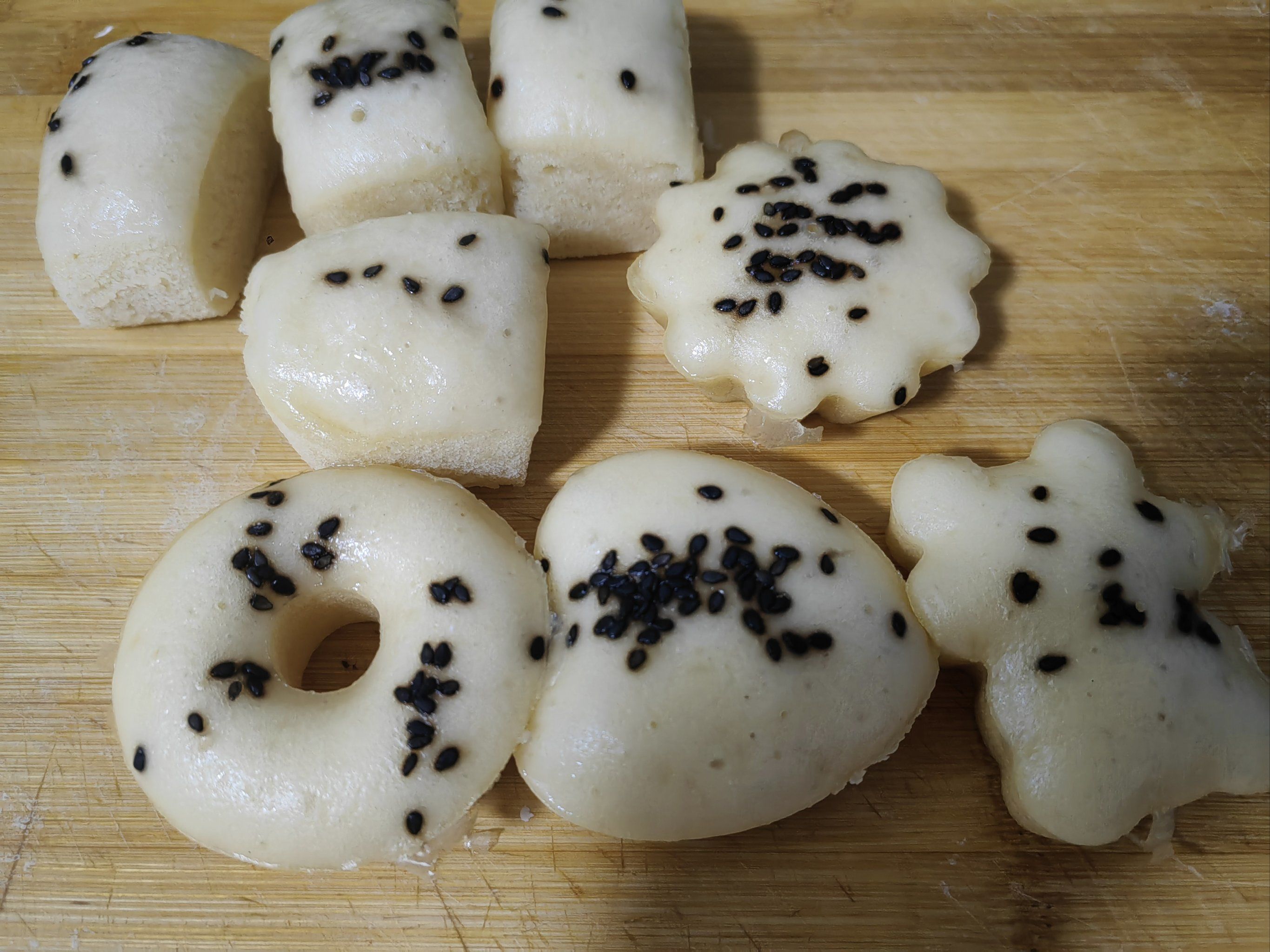 牛奶马拉糕.木暑粉面粉牛奶做出来特别好吃的糕