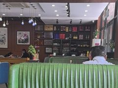 -高玛纳驴肉火烧(一世界店)
