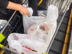-胖东来生活广场(健康路店)