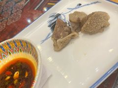-乡村馕坑肉·烧烤·新疆菜·本地人更爱吃(阿勒泰首店)
