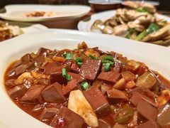 -肆海小川菜酒馆Wine Bistro (青年路店)