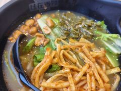 -桂在香知桂林米粉(红博中央公园店)
